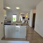 Aora Apartman *